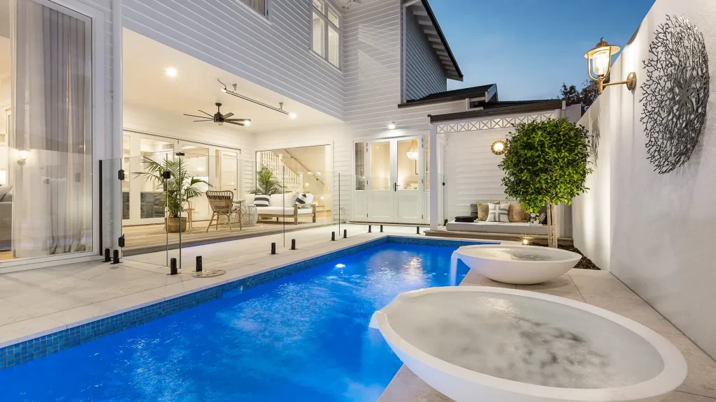montauk luxury custom house pool courtyard